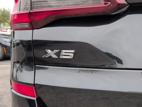 Certified 2023 BMW X5 sDrive40i w/ M Sport Package image 12