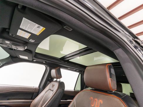 Used 2020 Ford Expedition King Ranch RWD image 18