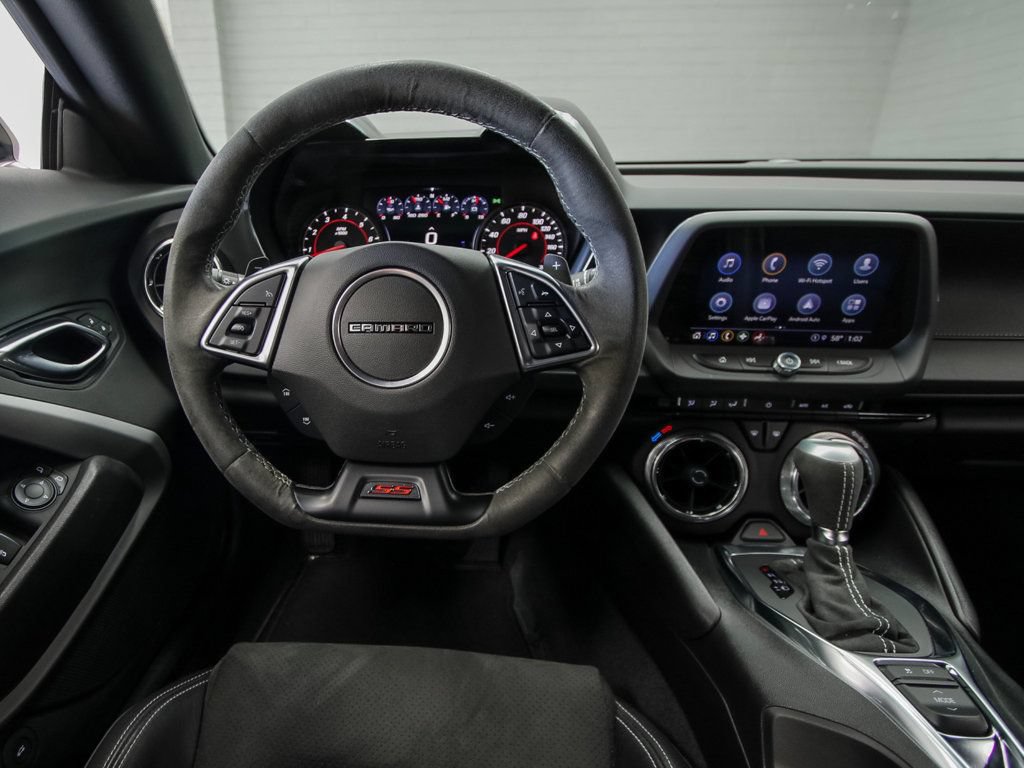 Used 2022 Chevrolet Camaro SS RWD image 15