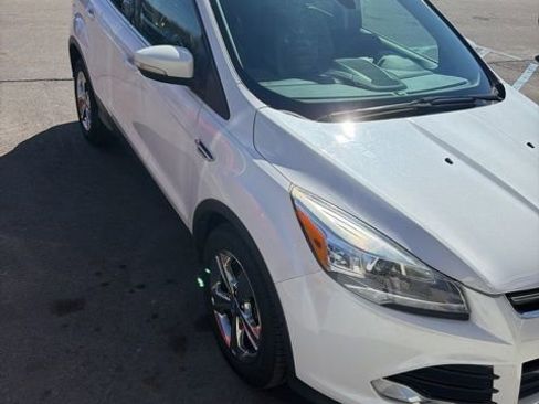 Used 2014 Ford Escape Titanium w/ Equipment Group 401A image 4