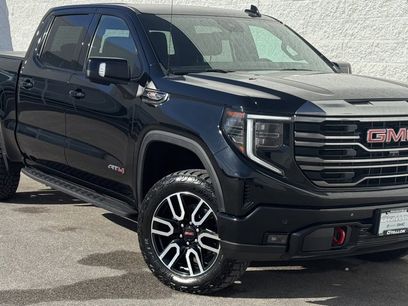 Used 2022 GMC Sierra 1500 AT4 w/ AT4 Premium Package