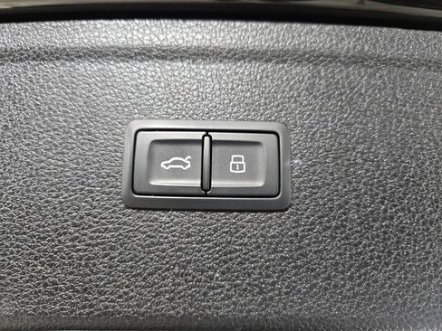 Used 2023 Audi Q5 2.0T Premium Plus image 48