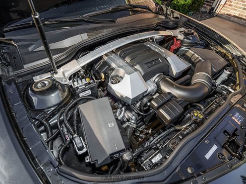 Used 2015 Chevrolet Camaro SS w/ SS Performance Package RWD image 17