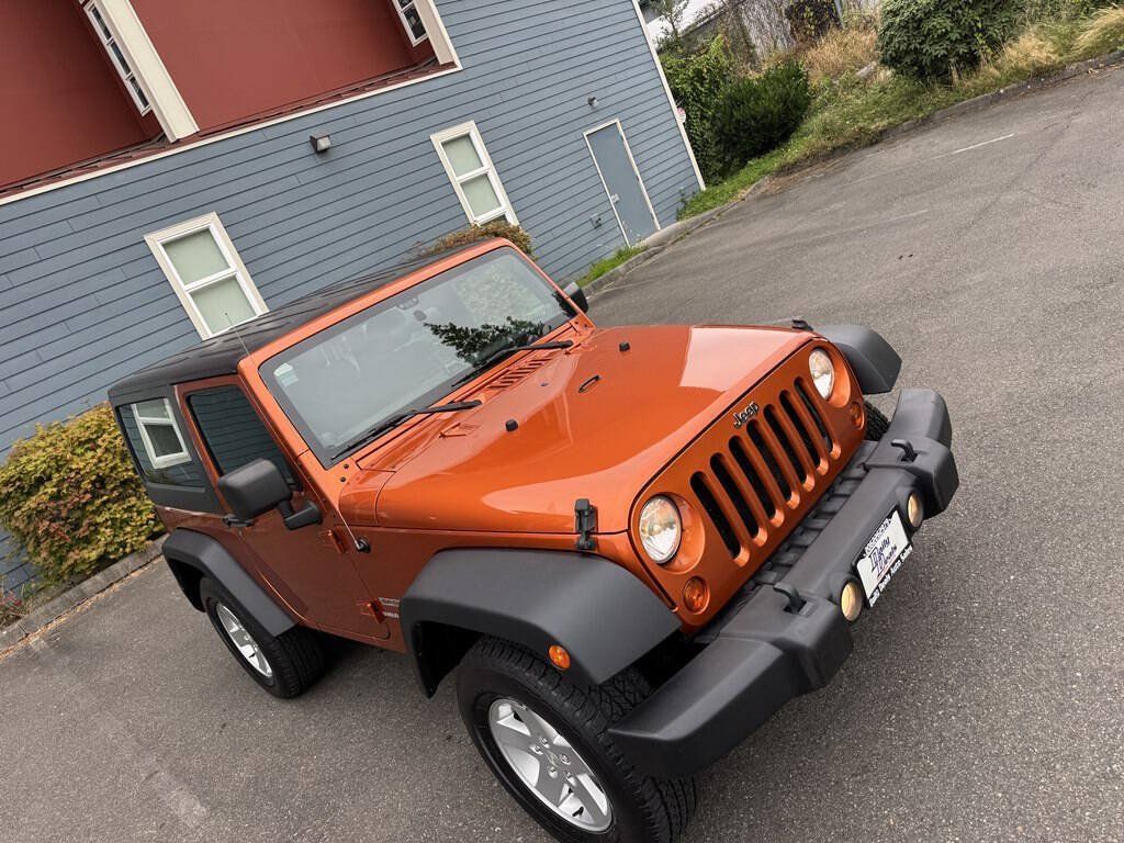 Used 2011 Jeep Wrangler Sport AWD/4WD image 12