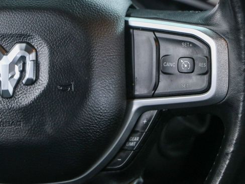 Used 2024 RAM 2500 Big Horn AWD/4WD image 12