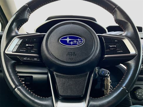 Used 2018 Subaru Crosstrek 2.0i Premium w/ Moonroof Package image 11