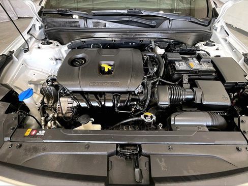 Used 2023 Kia Forte GT-Line w/ GT-Line Premium Package image 9