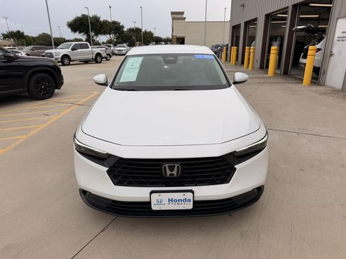 Certified 2024 Honda Accord LX image 3