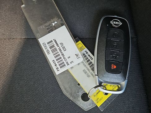 Used 2025 Nissan Kicks Play S FWD image 21