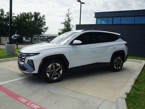 New 2026 Hyundai Tucson SEL image 4