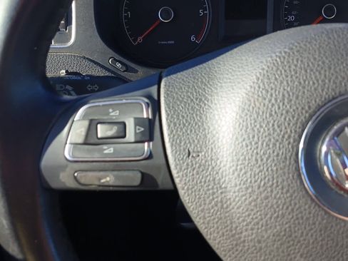 Used 2011 Volkswagen Jetta TDI image 13