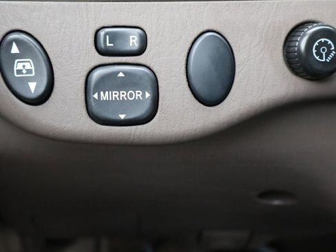 Used 2005 Toyota Tundra SR5 image 29