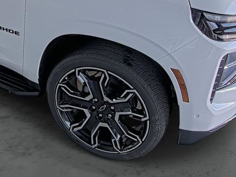 New 2026 Chevrolet Tahoe RST image 16