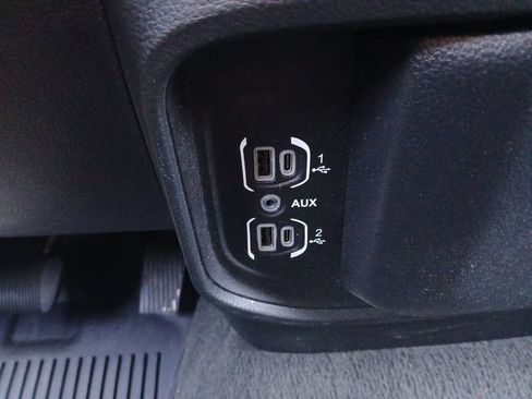 Used 2023 RAM 1500 Lone Star AWD/4WD image 6