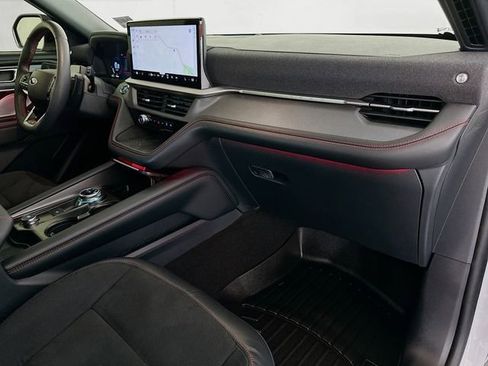 Used 2025 Ford Explorer ST RWD image 29