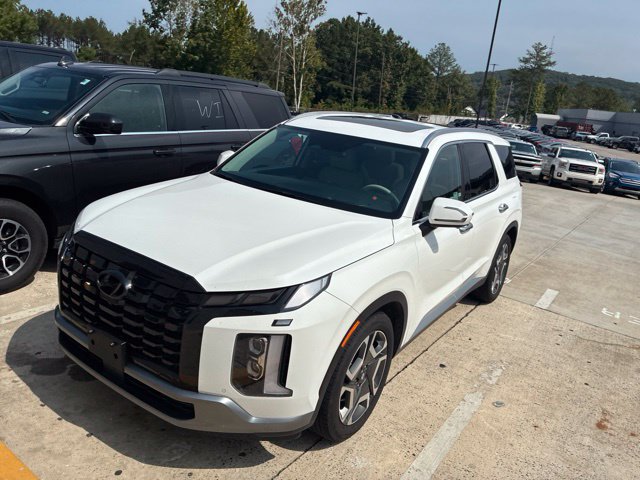 Used 2024 Hyundai Palisade Limited FWD image 4