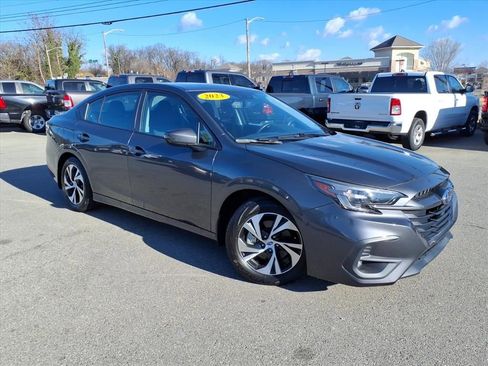 Used 2023 Subaru Legacy Premium image 1
