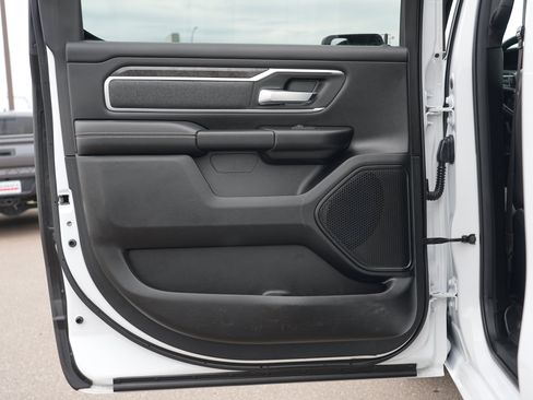 Used 2020 RAM 1500 Big Horn AWD/4WD image 19