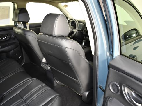 Certified 2024 Honda HR-V EX-L image 43