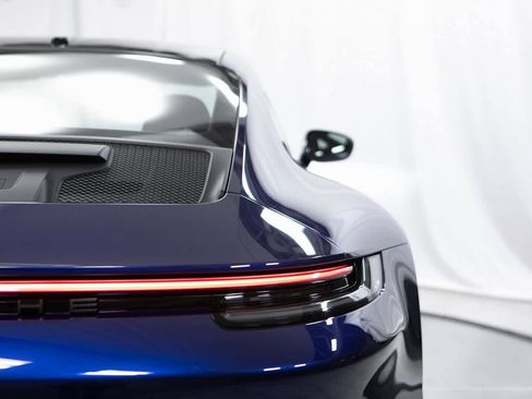 Certified 2022 Porsche 911 GT3 image 34