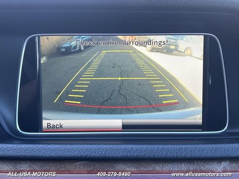 Used 2014 Mercedes-Benz E 350 Sedan w/ Premium 1 Package image 34