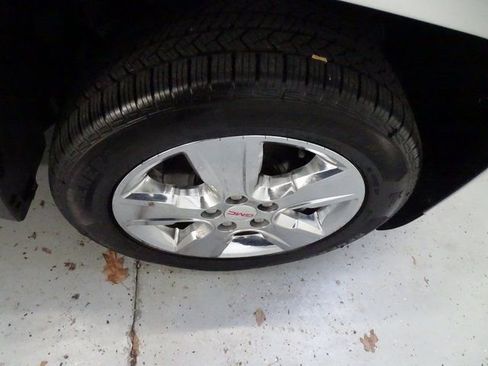 Used 2014 GMC Terrain SLT image 28