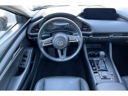 Certified 2022 MAZDA MAZDA3 s image 17