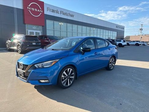 Used 2020 Nissan Versa SR FWD image 1