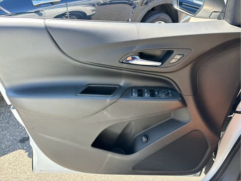 Certified 2020 Chevrolet Equinox LT AWD/4WD image 20