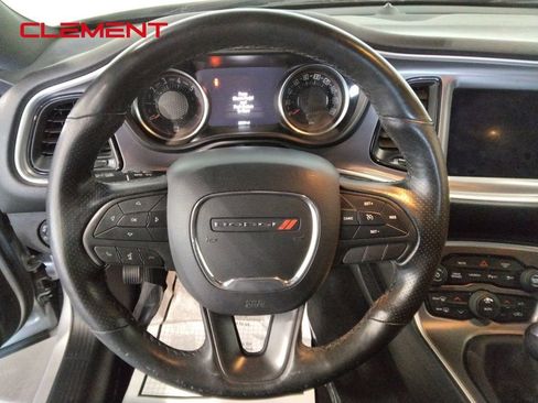 Used 2019 Dodge Challenger R/T Scat Pack w/ Dynamics Package image 9