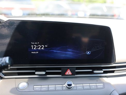 Used 2023 Hyundai Elantra SEL w/ Convenience Package FWD image 20