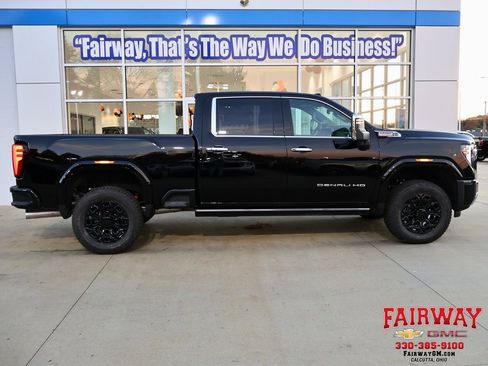 New 2026 GMC Sierra 3500 Denali w/ Denali Reserve Package image 1