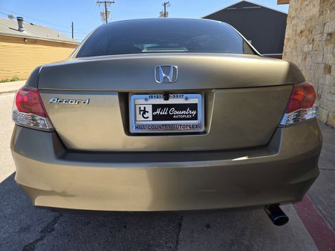 Used 2010 Honda Accord LX image 16