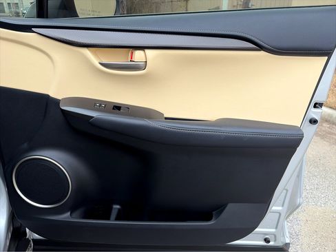 Used 2015 Lexus NX 200t FWD w/ Premium Package image 10