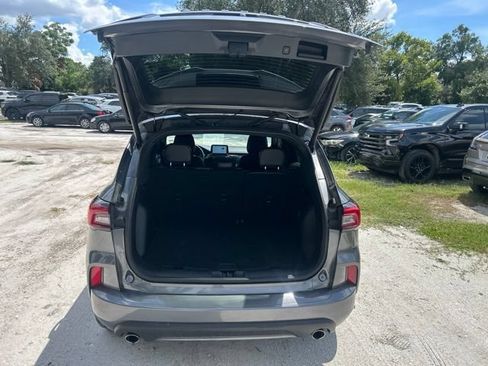 Used 2024 Ford Escape ST-Line AWD/4WD image 7