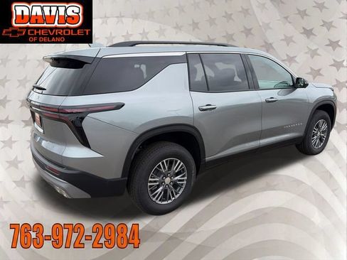 New 2026 Chevrolet Traverse LT w/ Driver Confidence Package AWD/4WD image 7