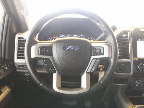 Used 2017 Ford F250 Lariat w/ Lariat Value Package image 32