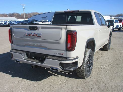 New 2026 GMC Sierra 1500 AT4 w/ AT4 Premium Package image 5