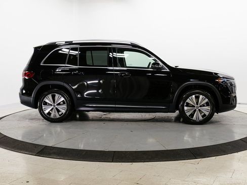 Certified 2023 Mercedes-Benz EQB 300 4MATIC image 28