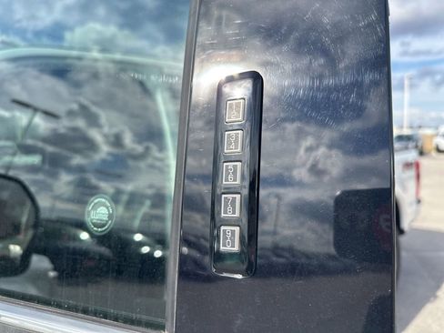 Used 2020 Ford F250 Platinum w/ FX4 Off-Road Package image 54