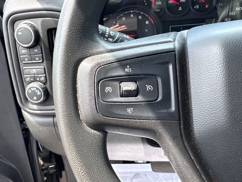 Used 2019 Chevrolet Silverado 1500 Custom Trail Boss w/ Custom Convenience Package AWD/4WD image 11
