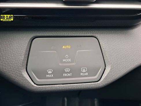 New 2026 Volkswagen ID.4 Pro AWD/4WD image 25