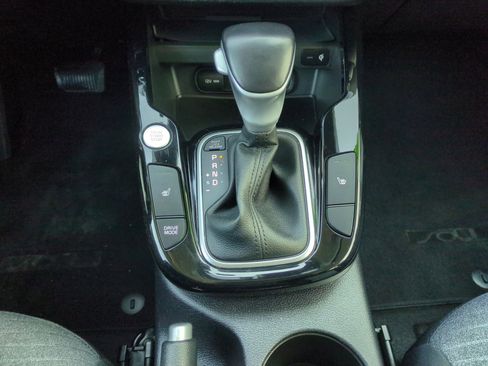 Used 2023 Kia Soul EX image 14