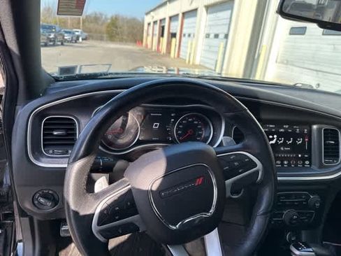 Used 2018 Dodge Charger R/T w/ Plus Group image 7