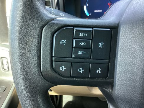 Used 2024 Ford F350 XLT w/ XLT Premium Package image 19