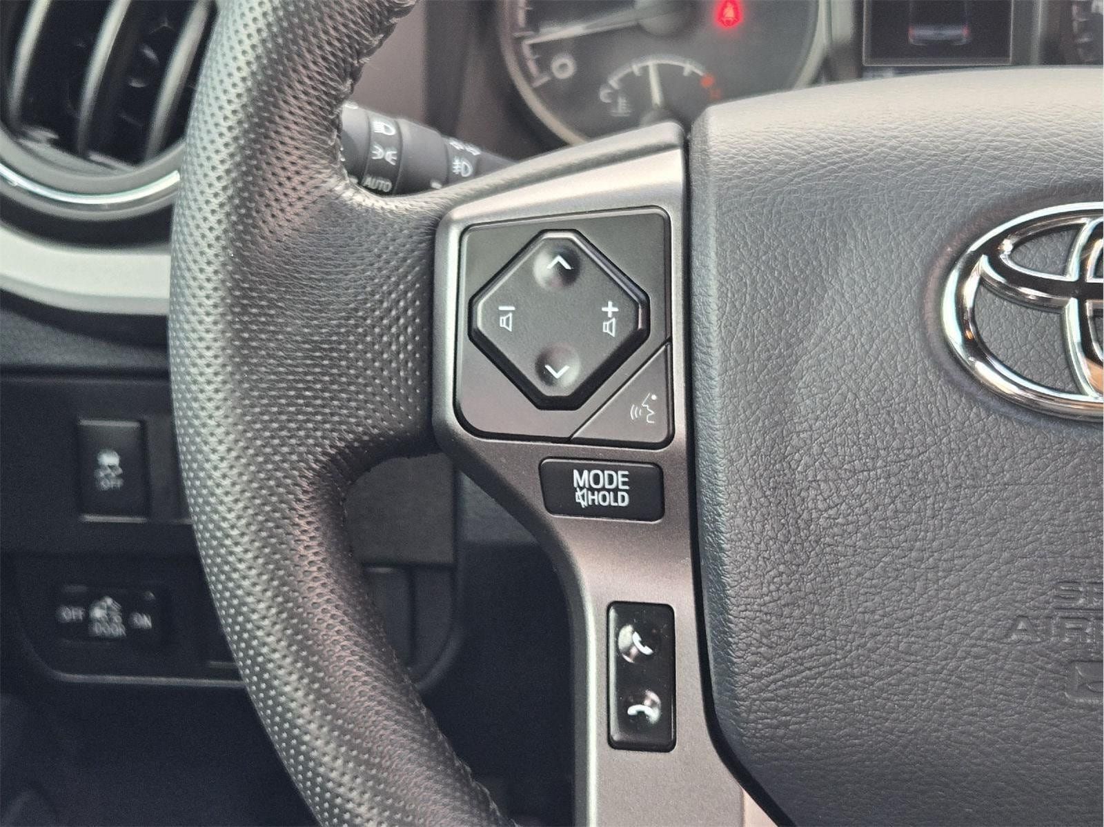 Used 2023 Toyota Tacoma TRD Sport w/ Technology Package RWD image 27