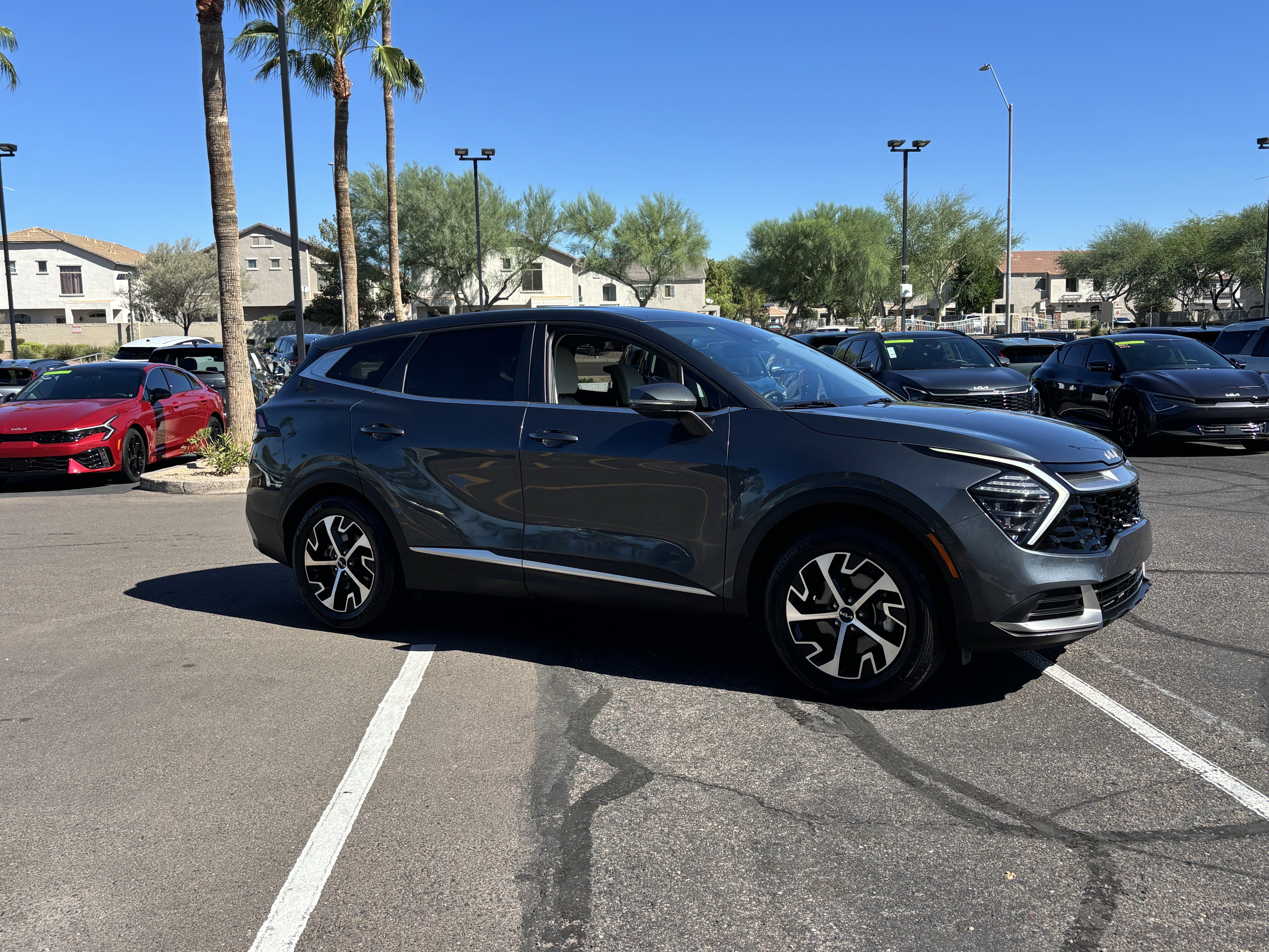 Certified 2025 Kia Sportage EX FWD image 31