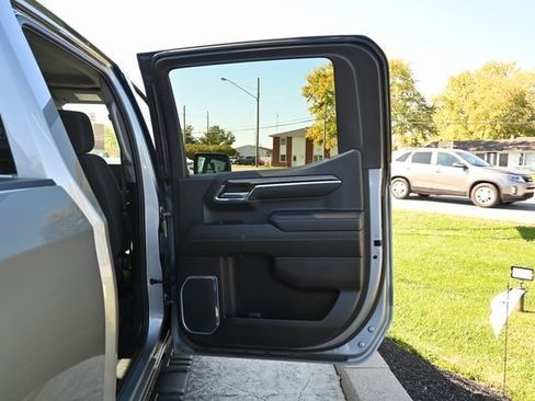 Used 2023 GMC Sierra 1500 Elevation image 20