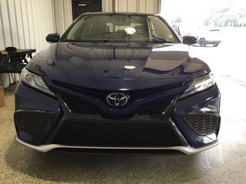 Used 2024 Toyota Camry XSE image 6