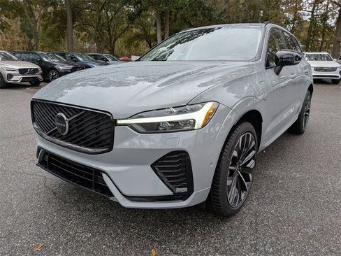 New 2026 Volvo XC60 T8 Ultra w/ Protection Package Premier image 8